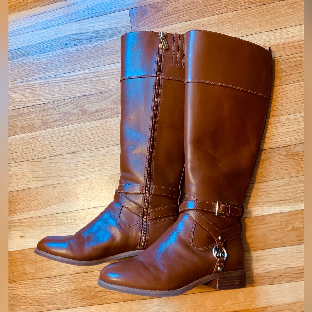 NWOT Leather riding boots Michael Kors